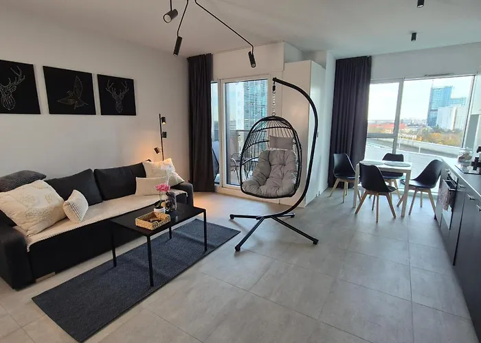 Towarowa 39 New York Apartment, Free Parking, Air-conditioning, Self Check-in 24h *