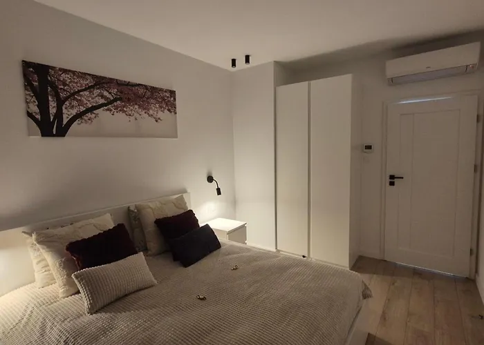 شقة Towarowa 39 New York Apartment, Free Parking, Air-conditioning, Self Check-in 24h *