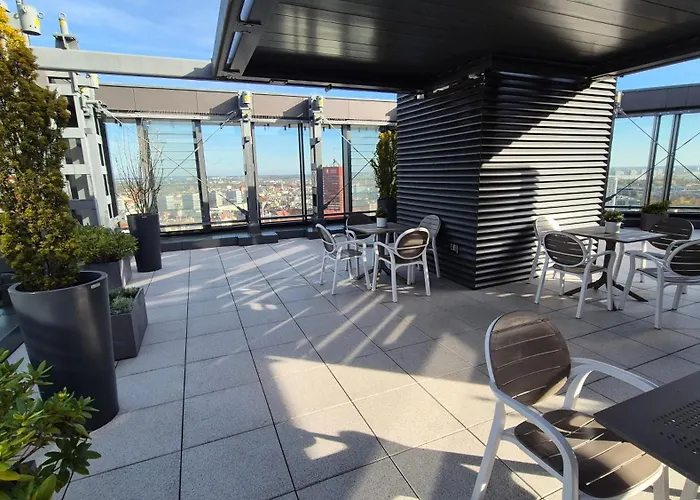 Apartment Towarowa 39 New York Apartment, Free Parking, Air-conditioning, Self Check-in 24h Poznan