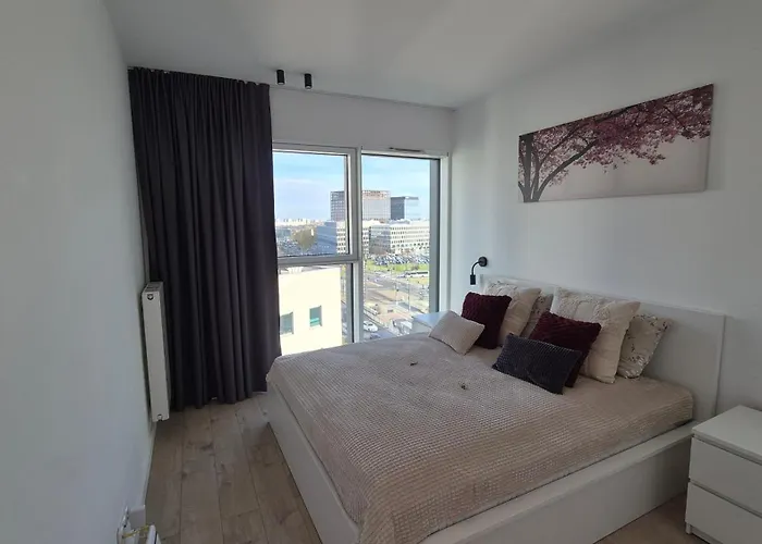 Towarowa 39 New York Apartment, Free Parking, Air-conditioning, Self Check-in 24h Apartment *