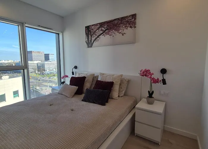 Apartment Towarowa 39 New York Apartment, Free Parking, Air-conditioning, Self Check-in 24h